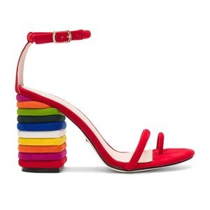 Raye Zelda heel in red